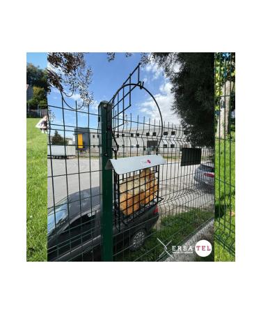 ERSA IRON STEEL OUTDOOR BIRD FEEDER