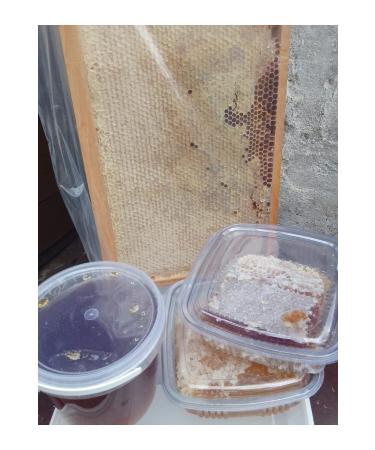 Comb Honey from the lady's hand 850 gr - Buy Online on GoSupps.com