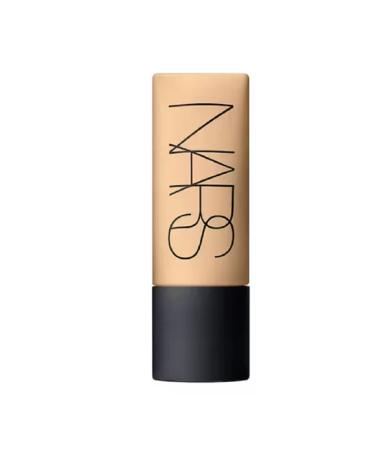 Nars Soft Matte Complete - Natural Looking and 16 Hour Matte Finish Foundation