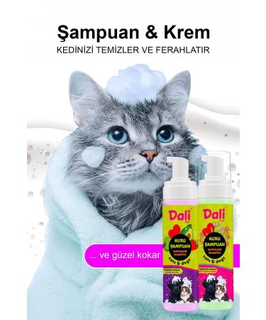 Dalipet Dry Care Shampoo for Shedding Cats Natural Oils and Vitamins Tropical Fragrances - Buy Online on GoSupps.com