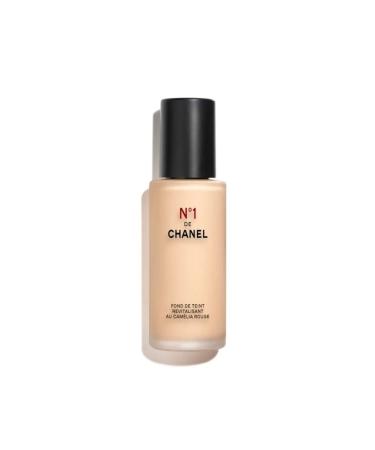Chanel N 1 DE CHANEL REVITALIZING FOUNDATION Moisturizing protective foundation - Carest Cosmetic