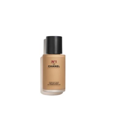 Chanel N 1 DE CHANEL REVITALIZING FOUNDATION Moisturizing protective foundation - Carest Cosmetic