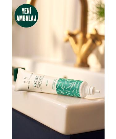 THE BODY SHOP Tea Tree Tea Tree Oily Skin Moisturizer 40 ml - Buy Online on GoSupps.com