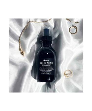Davines Oi All in One Milk 135 ML - Leave-in Care Milk for All Hair Types CYT4587454123123144