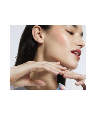 Oriflame The One Illuskin Glow Reflective Water and Sweat Resistant 12 Hour Lasting Foundation - Buy Online on GoSupps.com