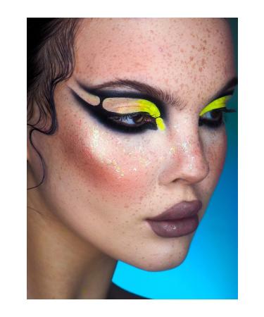 The Glitter Lab Gel Form Shiny Glitter - Pink Freckles - Buy Online on GoSupps.com