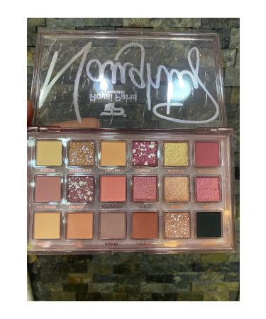 Rose Eyeshadow Palette - Buy Online on GoSupps.com