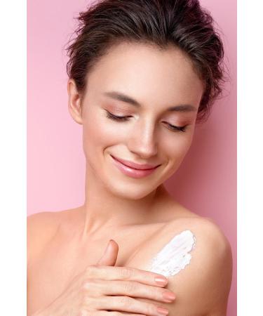 GLOUR Strawberry Body Yogurt 250 ml / Purifying and Moisturizing Strawberry Extract Body Yogurt - Buy Online on GoSupps.com