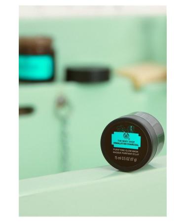 THE BODY SHOP Himalayan Charcoal Detoxifying Glowing Mask 15 ml - Buy Online on GoSupps.com