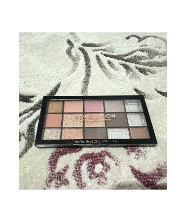 Revolution Reloaded Fundamental 15-Pack Eyeshadow Palette - 3 BROKEN