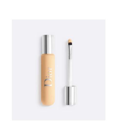 Dior LONG-LASTING CONCEALER THAT ELIMINATES UNDER-EYE BAGS AND DARK CIRCLES 2W WARM D.CENTER587