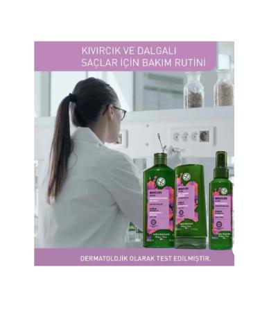 Yves Rocher Curly and Wavy Hair / Boucles - Curl Defining Shampoo - Buy Online on GoSupps.com