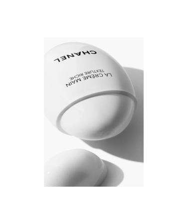 Chanel LA CR ME MAIN TEXTURE RICHE - Nourishing Protective Brightening Hand Cream for Dry Sensitive Skin 50 ml - Buy Online on GoSupps.com