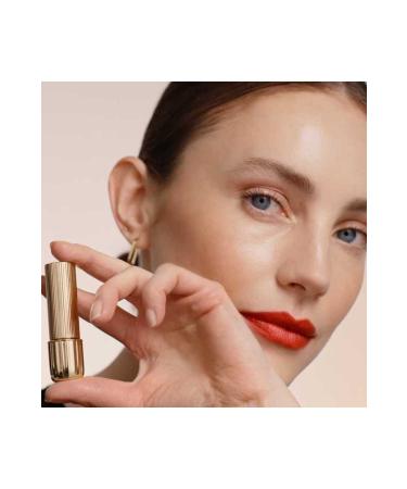 Oriflame Giordani Gold Eternal Glow Deep Nourishing Vegan Lipstick with Hyaluronic Acid SPF 25 - Buy Online on GoSupps.com