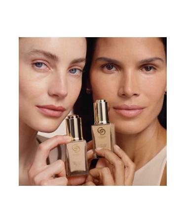 Oriflame Giordani Gold Vegan Foundation SPF 25 Formulated with Hyaluronic Acid Offering 8-Hour Moisture Support - Buy Online on GoSupps.com