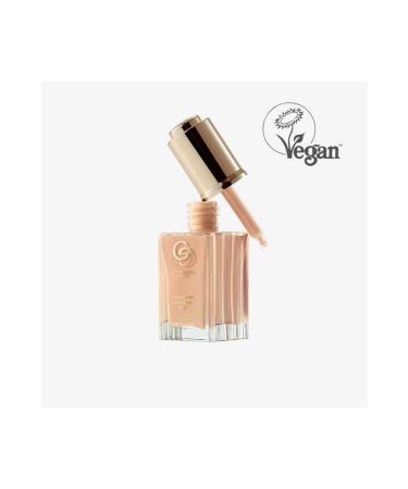 Oriflame Giordani Gold Vegan Foundation SPF 25 Formulated with Hyaluronic Acid Offering 8-Hour Moisture Support