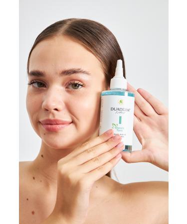 Duaderm Anti-Acne and Tone Equalizing Glycolic Tonic Glycolic Acid 5% AHA + BHA 200ml - Buy Online on GoSupps.com
