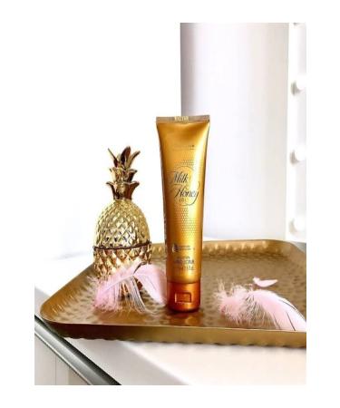 Oriflame Milk & Honey Gold Milk & Honey Gold Smoothing Hand Cleanser - Buy Online on GoSupps.com