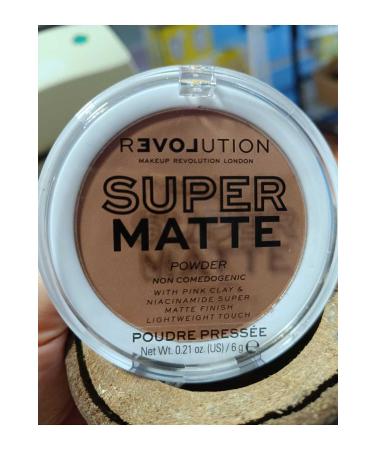 Revolution - Compact powder Super Matte - Chestnut