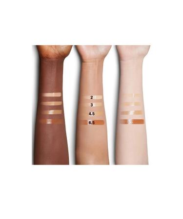 Charlotte Tilbury Hollywood Flawless Filter - Smoothing Illuminating Radiant Finish Travel Size Foundation 5.5 ml - Buy Online on GoSupps.com