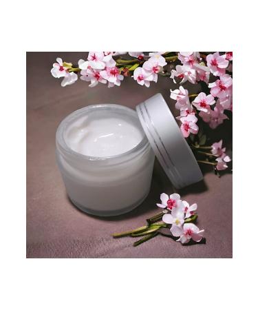 Mehlika Brightening Kombucha Effect Cream (0 NATURAL)