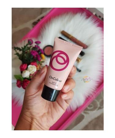 Oriflame Oncolour Power Up Foundation Light Porcelain 38805