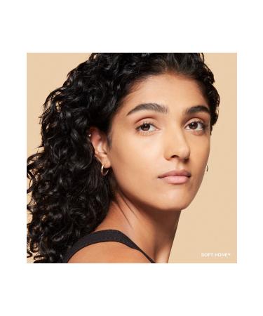Bobbi Brown Sheer Finish Pressed Powder Compact Powder - Soft Honey 716170294346 - Buy Online on GoSupps.com