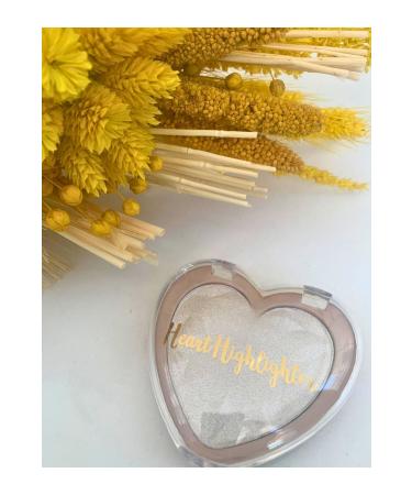 cosmoquality Heart Highlighter Illuminator