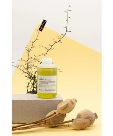 Davines MOMO: Gentle Cleansing Shampoo with Yellow Melon Extract 250 ml COD.75625 BEAUTYSECRETSQ20