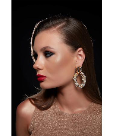 New Well Full Lash Volume Waterproof Mascara - Buy Online on GoSupps.com