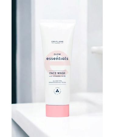Oriflame Glow Essentials E & B3 Vitamin Face Wash Foam