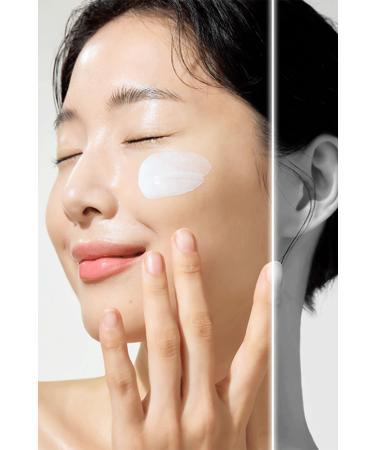 Celimax Pore Dark Spot Brightening Care Sunscreen Spf50 Pa 50ml / Anti-Spot Brightening Sunscreen - Buy Online on GoSupps.com