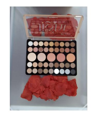 Rose 36 Eyeshadow and 5 Blush - Buy Online on GoSupps.com
