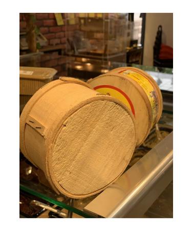 Lucky Wooden Bucket Solid Molasses 700gr - Buy Online on GoSupps.com