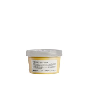 Davines Professional DEDE CONDITIONER Light conditioner suitable for daily use.