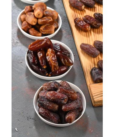 Hurmatat Piarom Dates 1kg - Buy Online on GoSupps.com