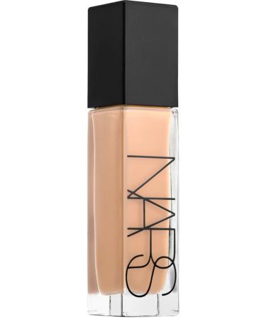 Nars Natural Radiant Longwear Foundation - Mont Blanc