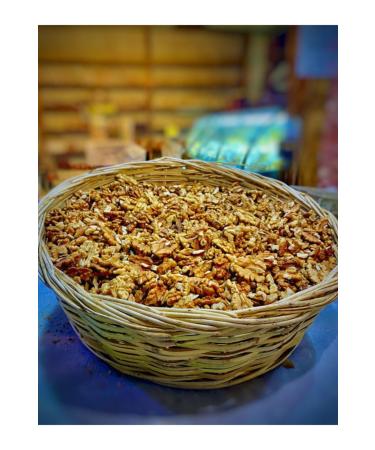 Demircik y Farm Simav Local Cracked Walnuts 500 gr