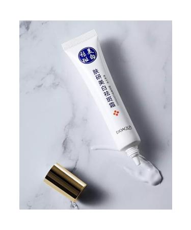 BIOAQUA Anti-Spot and Anti-Freckle Bright Appearance Niacinamide Cream 20 gr - Buy Online on GoSupps.com