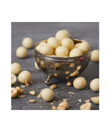 A a alt Hazelnut White Dragee 250 Gr