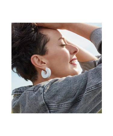 Yves Rocher Filler Vegetal-Hyaluronic Acid Moisturizing Anti-Aging Plumping Face Cream 50ml - Buy Online on GoSupps.com