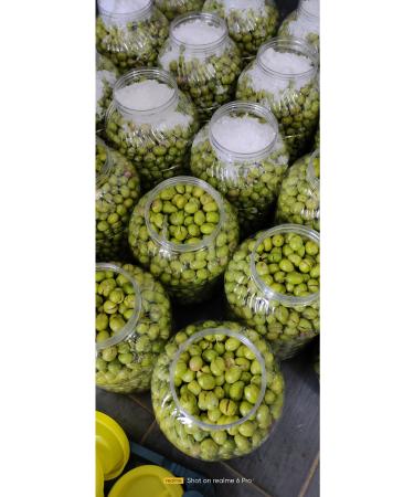 Mut Pearl Olives & Olive Oil Cracked Green Olives Net: 3.5 Kg