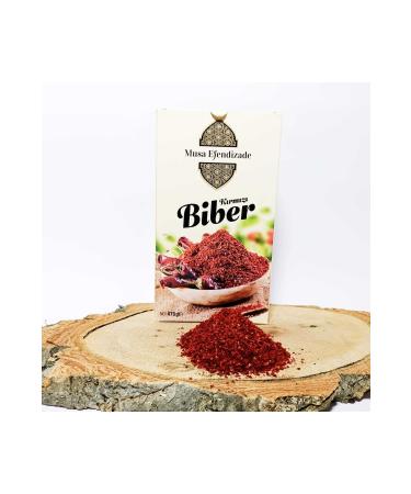Musa Efendizade Red Pepper Flakes with Olive Oil - 470 Gr.