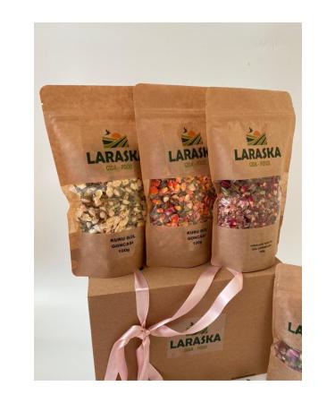 Laraska Valentine's Day Rose Package - Buy Online on GoSupps.com