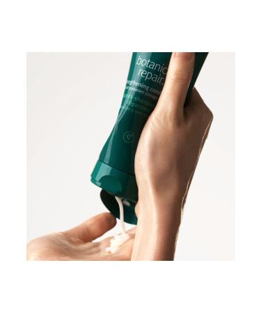 Aveda Botanical Repair Repair Conditioner for Damaged Hair 40ml 18084019528 - Buy Online on GoSupps.com