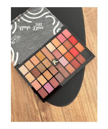 A LY COSMET CS Aily 34 Diva Model Eyeshadow Palette