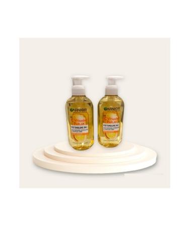 Garnier Vitamin C Bright Face Cleansing Gel 2 Pieces