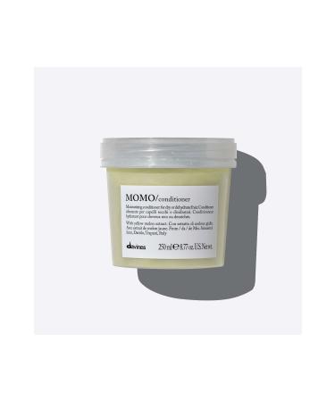 Davines Momo Conditioner Moisturizing Conditioner for Dry Hair 250ml 75607 8004608276715