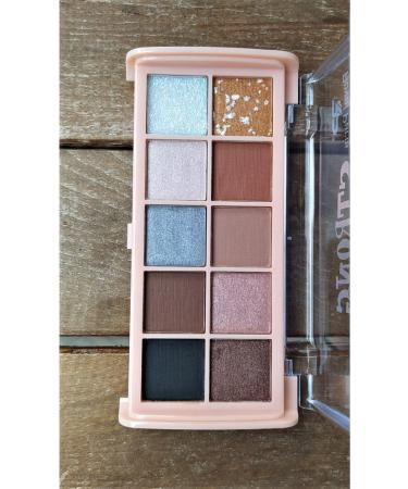MONICAT ME Strong 10 Lu Eyeshadow Palette No 01