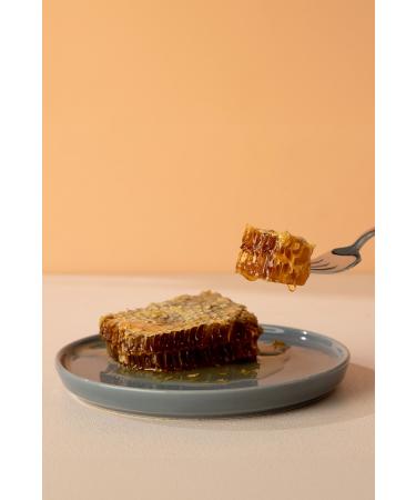 E ri ay r Organic Karakovan Comb Honey Ta16 400g - Buy Online on GoSupps.com